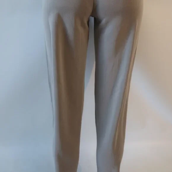 NWT Womens Lululemon Taupe (Item-134) Softstreme Pintuck Mid-Rise Pant XS - Picture 12 of 15